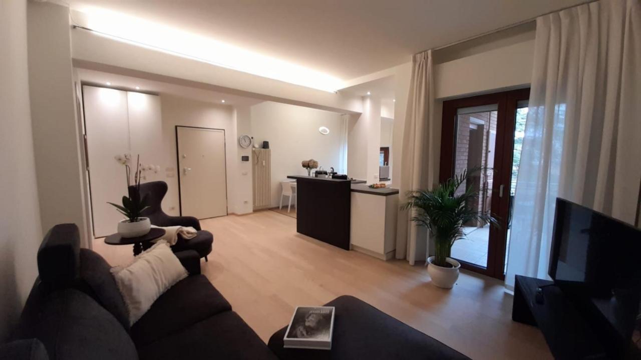 L'Appartamento Sul Corso Alba  Exterior foto